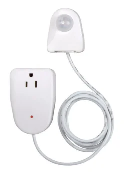 Amertac White Motion Activated Light Control 1 pk