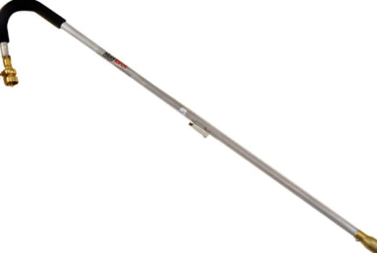 Bernzomatic Mag-Torch 36 in. L Backyard Outdoor Torch 16 oz.