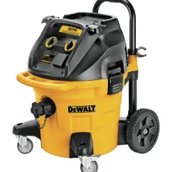 DEWALT 10 gal Corded Wet/Dry Vacuum 15 amps