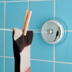 Homz Plastic Retractable Clothesline