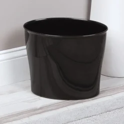 iDesign Nuvo Black Plastic Oval Wastebasket