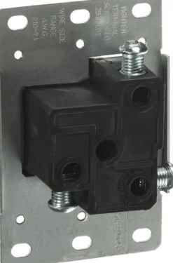 Leviton 50 amps 250 V Duplex Black Outlet 6-50R 1 pk