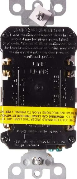 Leviton SmartlockPro 20 amps 125 V Duplex White GFCI Outlet 5-20R 1 pk