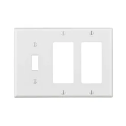 Leviton White 3 gang Thermoset Plastic Decorator/Toggle Wall Plate 1 pk