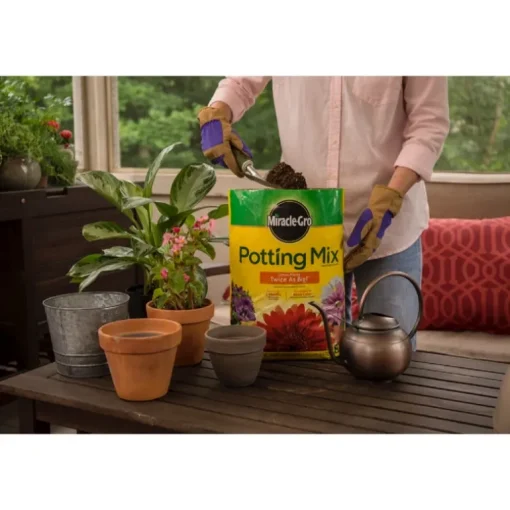Miracle-Gro Potting Mix 8 qt. (Pack of 6)