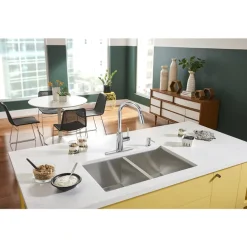 Moen Nori One Handle Chrome Pull-Down Kitchen Faucet