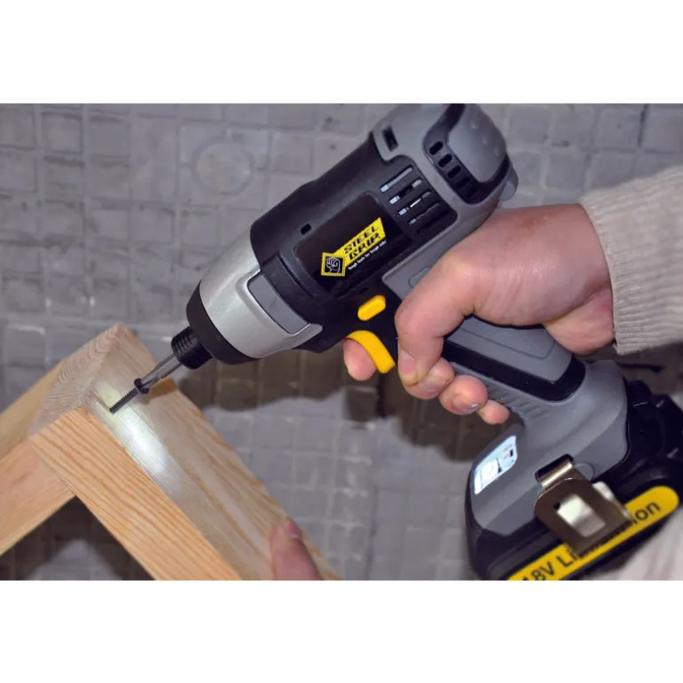 Steel Grip 18V 1/4 in. Cordless Drill/Driver Kit (Battery & Charger)