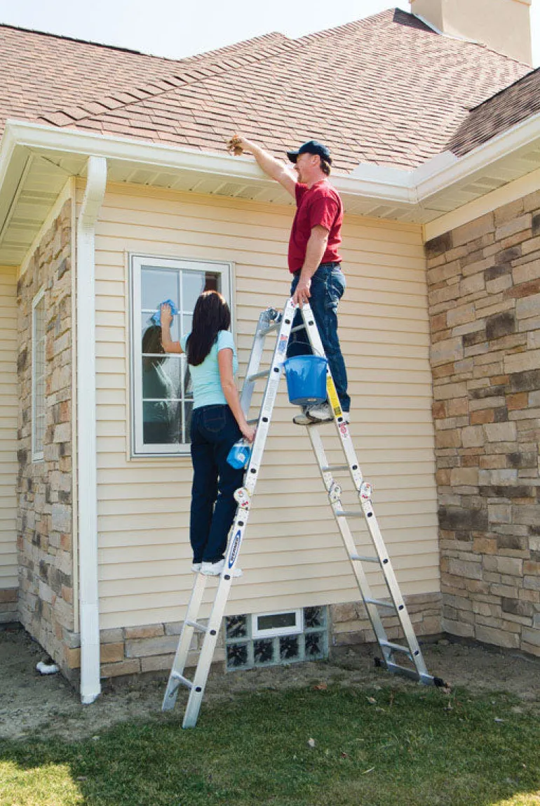 Werner Aluminum Articulating Ladder, 16 ft.