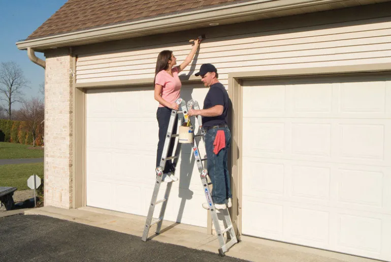 Werner Aluminum Articulating Ladder, 16 ft.