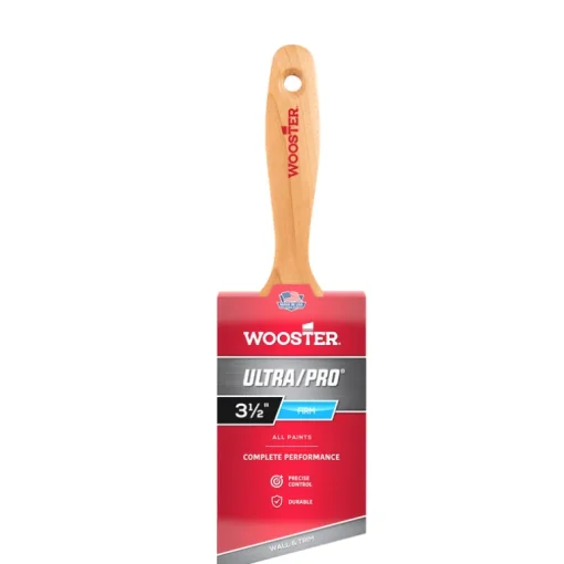 Wooster Ultra/Pro 3-1/2 in. Firm Angle Paint Brush